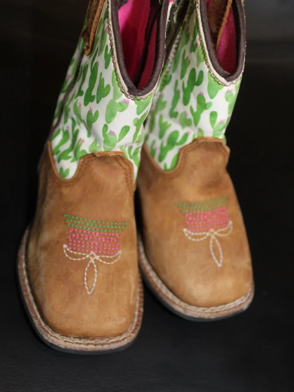 Ariat Toddler Size 4 “Anaheim” Cowgirl Boots